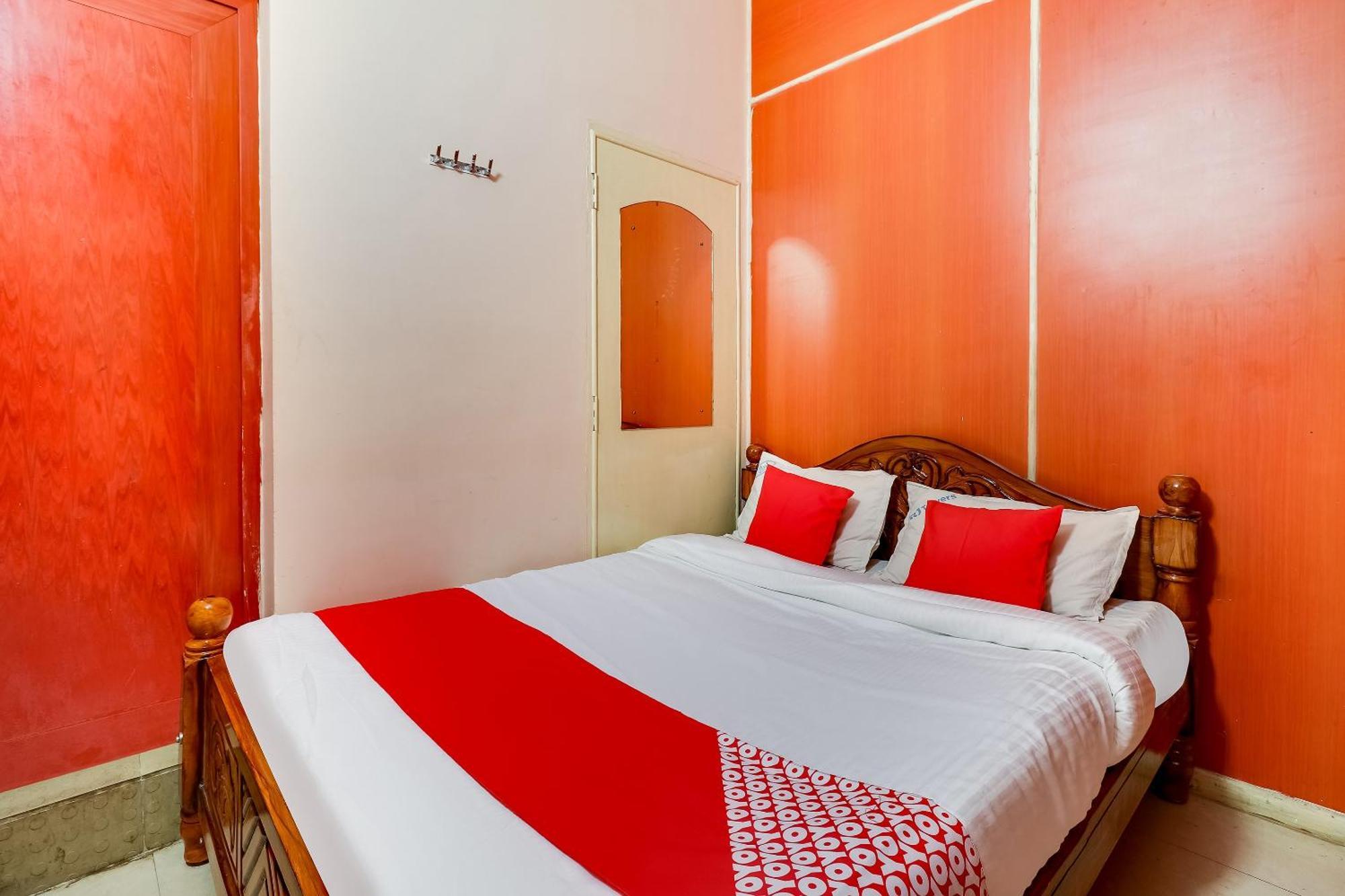 Super Hotel O Rj Tower Tallākulam Buitenkant foto